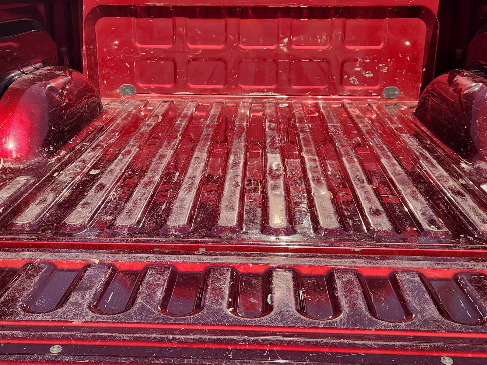 Used 2022 RAM 1500 Classic SLT AWD/4WD image 30