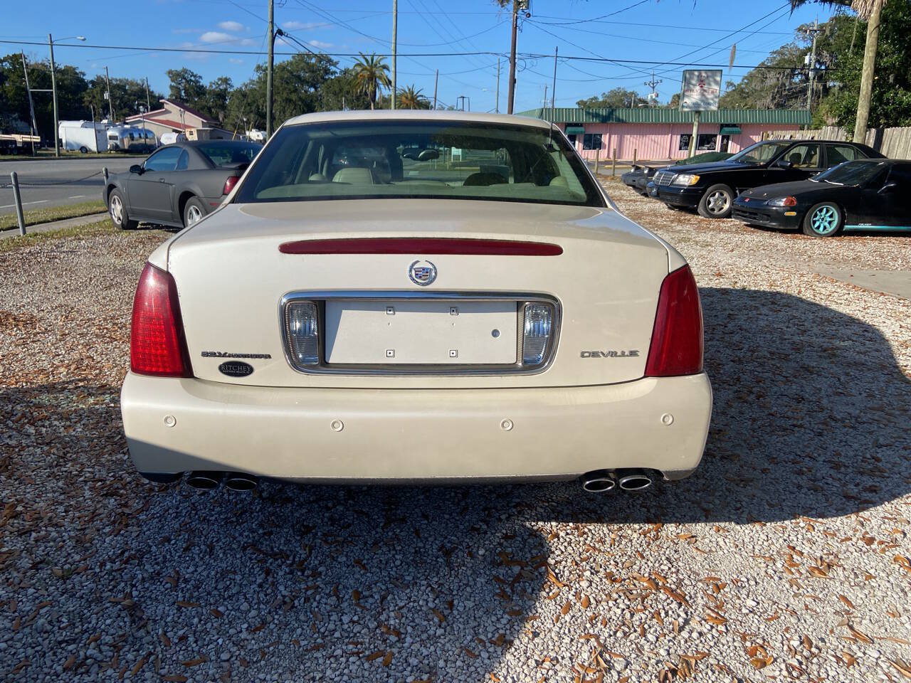 Used 2002 Cadillac De Ville w/ Comfort/Convenience Pkg FWD image 6