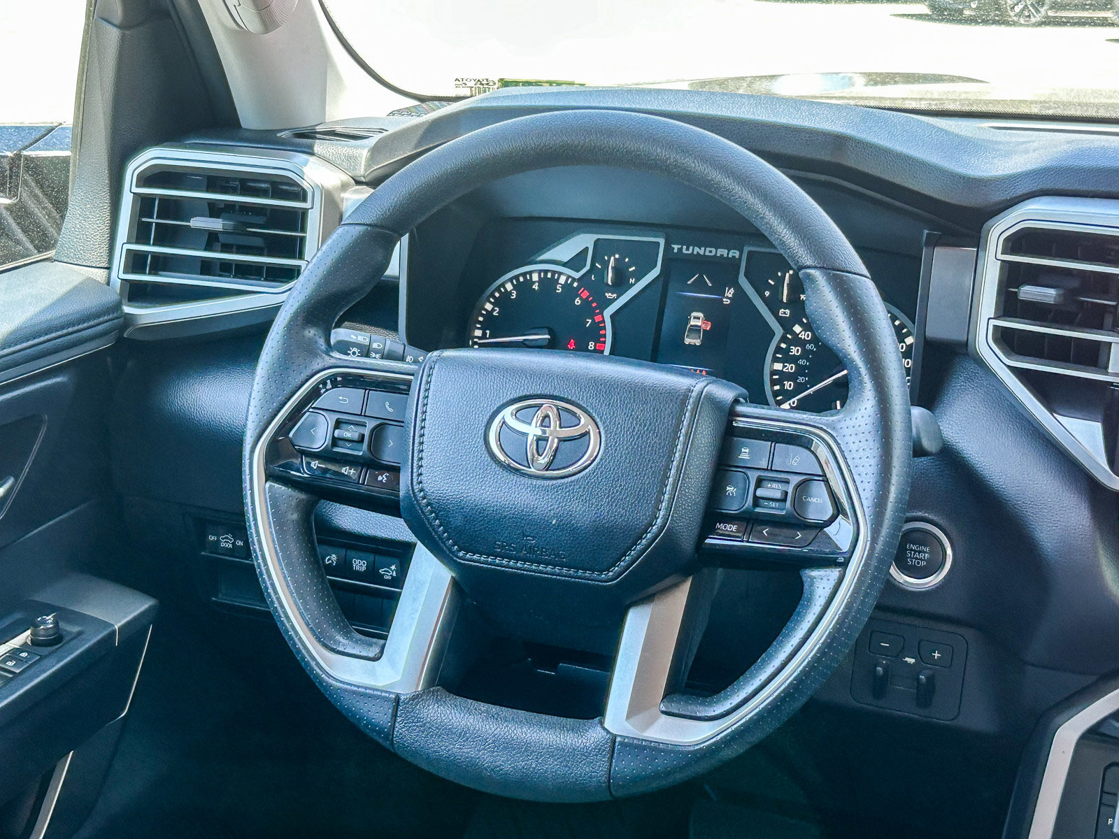 Used 2024 Toyota Tundra SR5 w/ SR5 Convenience Package AWD/4WD image 15