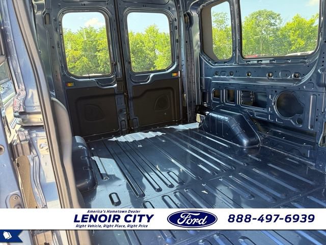 Used 2024 Ford E-Transit 148 High Roof RWD image 13