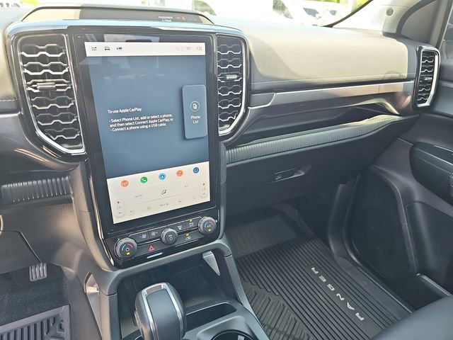 Used 2025 Ford Ranger Lariat w/ FX4 Off-Road Package image 21