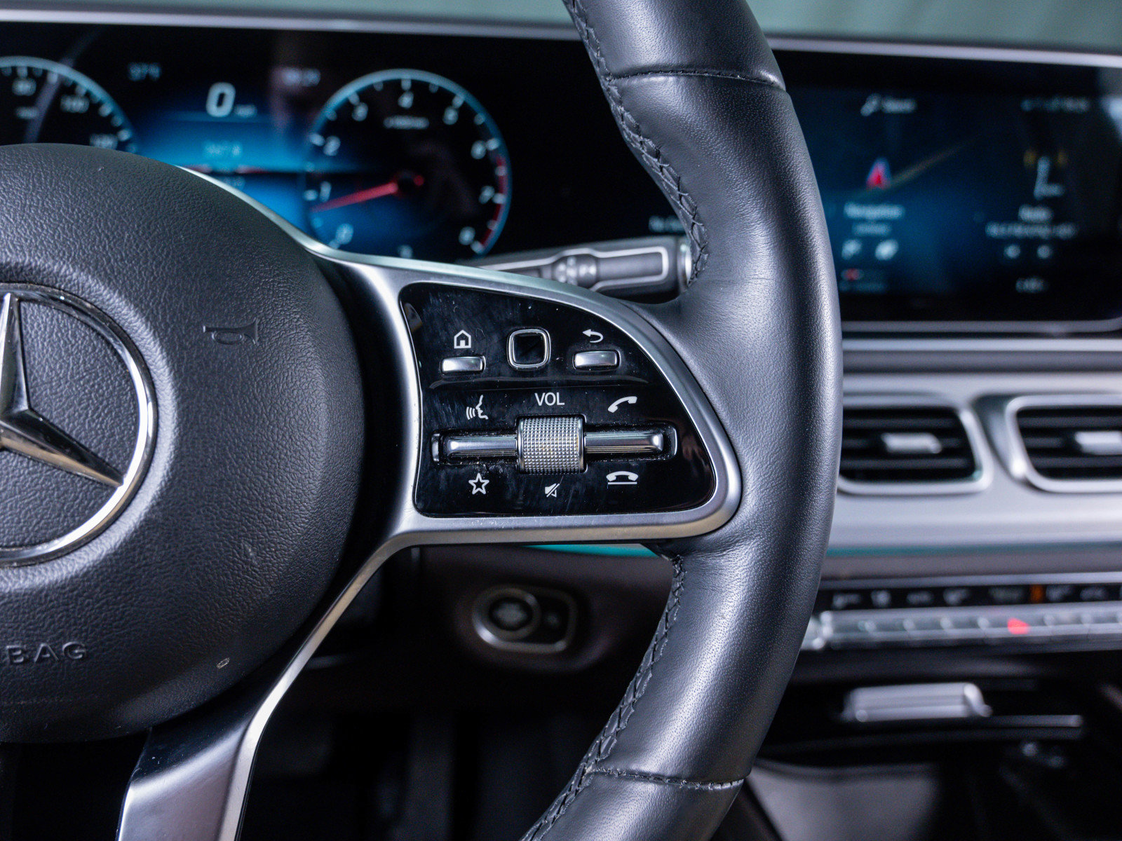 Used 2022 Mercedes-Benz GLE 350 image 23