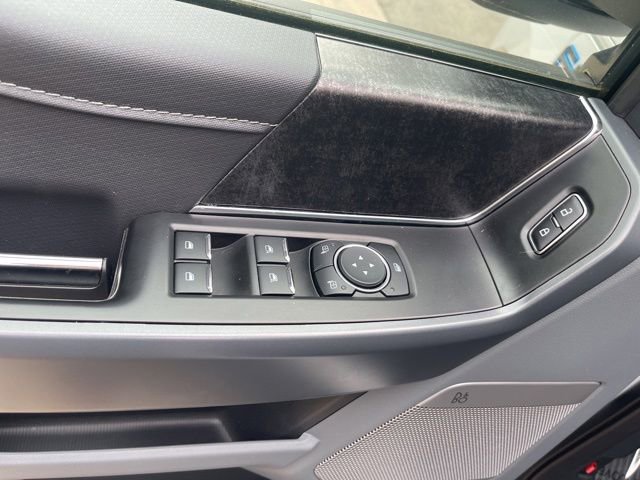 Used 2024 Ford F150 Lightning Flash AWD/4WD image 10