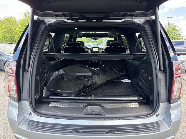 Used 2023 Chevrolet Suburban High Country image 12