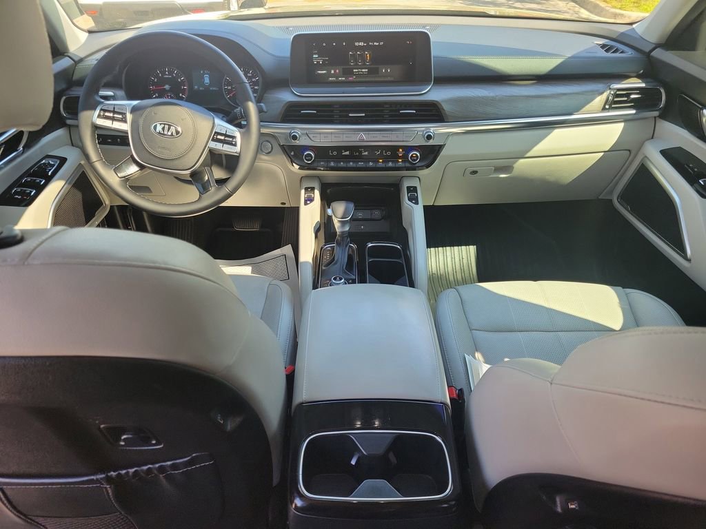 Used 2021 Kia Telluride EX w/ EX Premium Package image 18