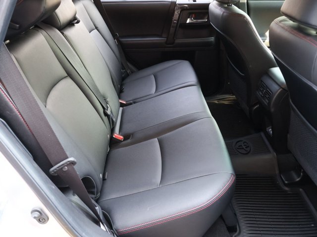 Used 2020 Toyota 4Runner TRD Off-Road Premium w/ Moonroof Package AWD/4WD image 25