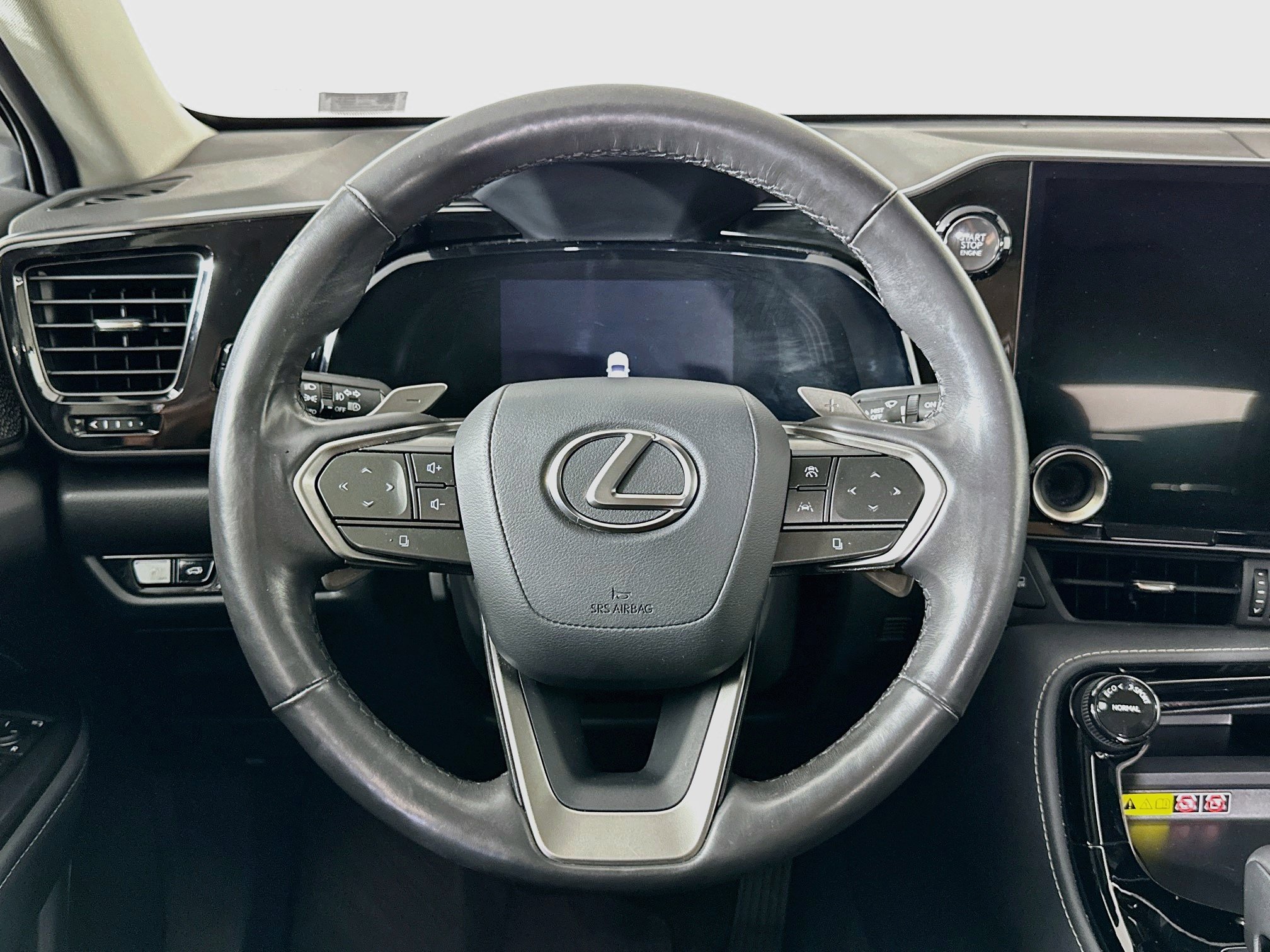 Used 2024 Lexus NX 350 AWD w/ Vision Package image 18