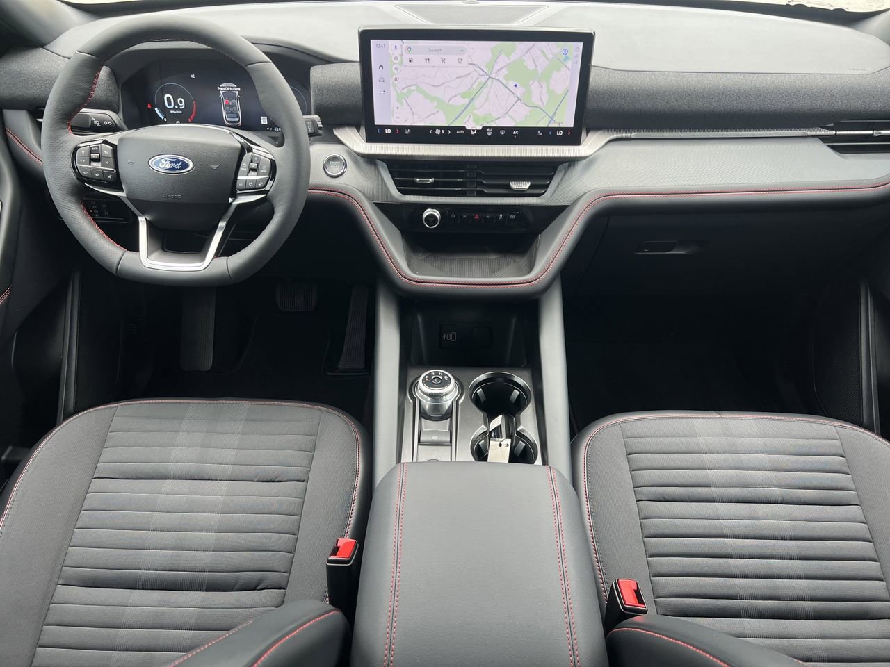 New 2026 Ford Explorer ST-Line w/ ST-Line Street Pack RWD image 2
