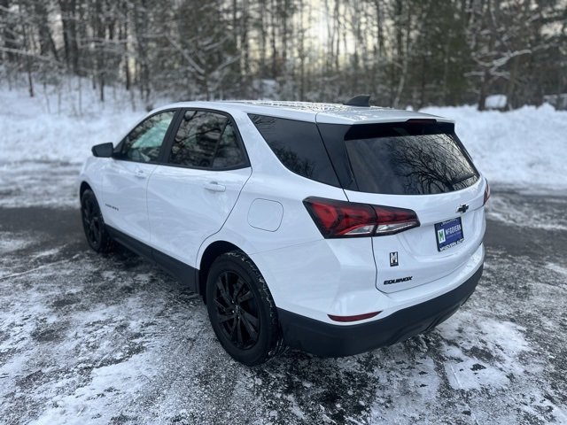 Used 2024 Chevrolet Equinox LS w/ LS Convenience Package image 8