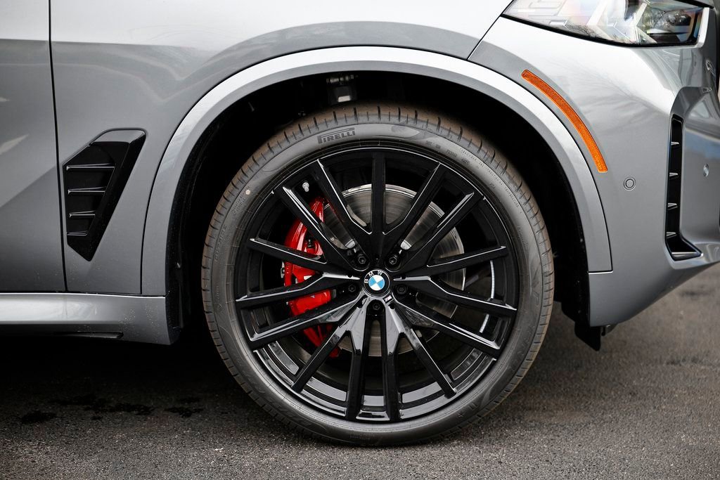 New 2026 BMW X5 xDrive40i w/ M Sport Package image 5