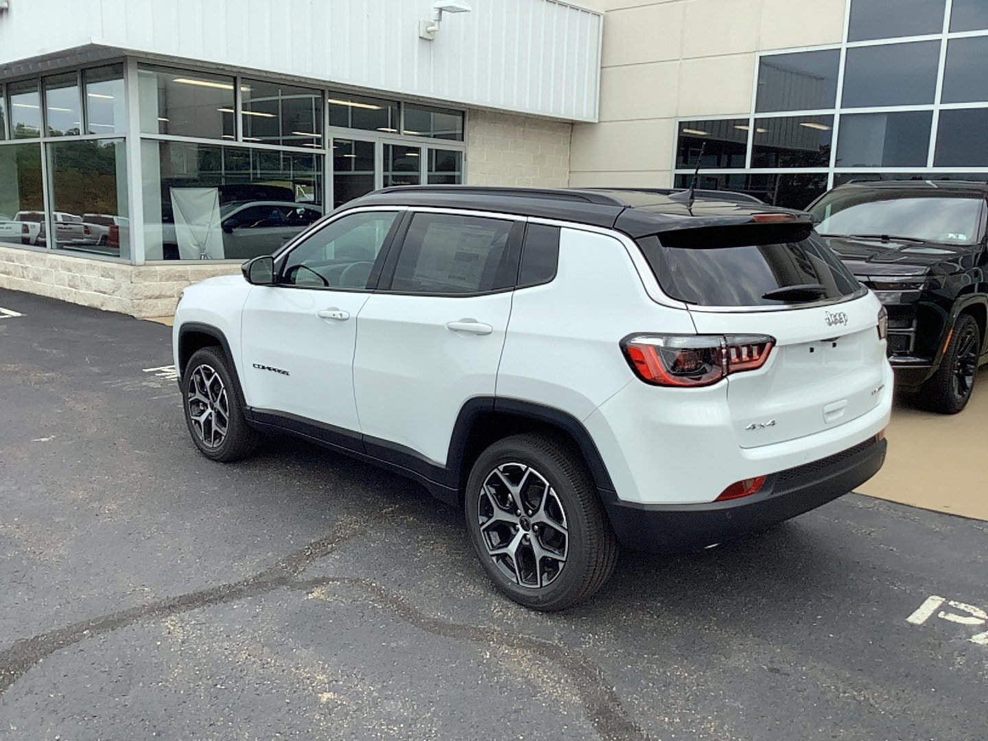New 2026 Jeep Compass Limited AWD/4WD image 6
