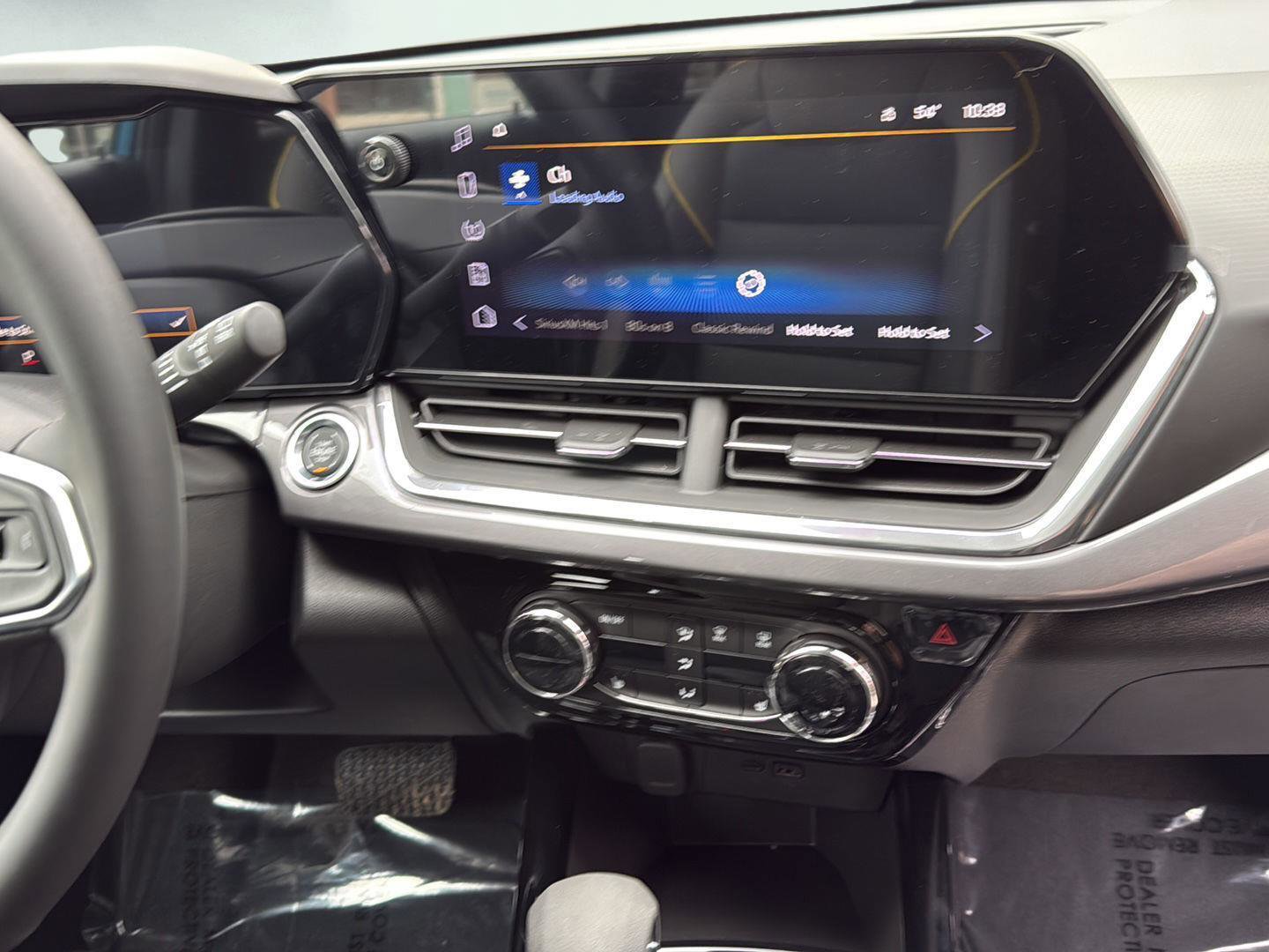 New 2026 Chevrolet Trax ACTIV w/ Driver Confidence Package image 11