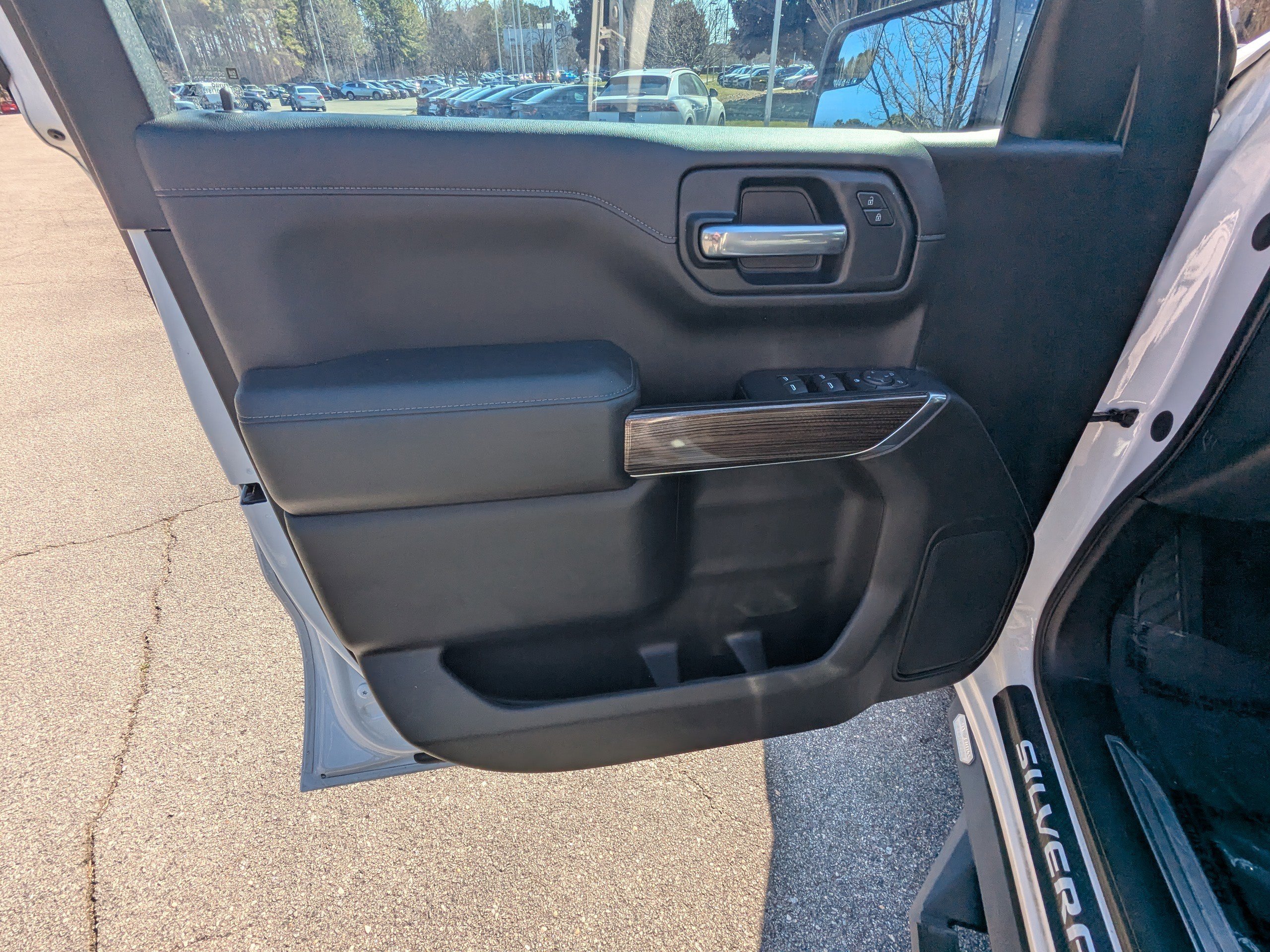 Used 2020 Chevrolet Silverado 1500 RST image 14