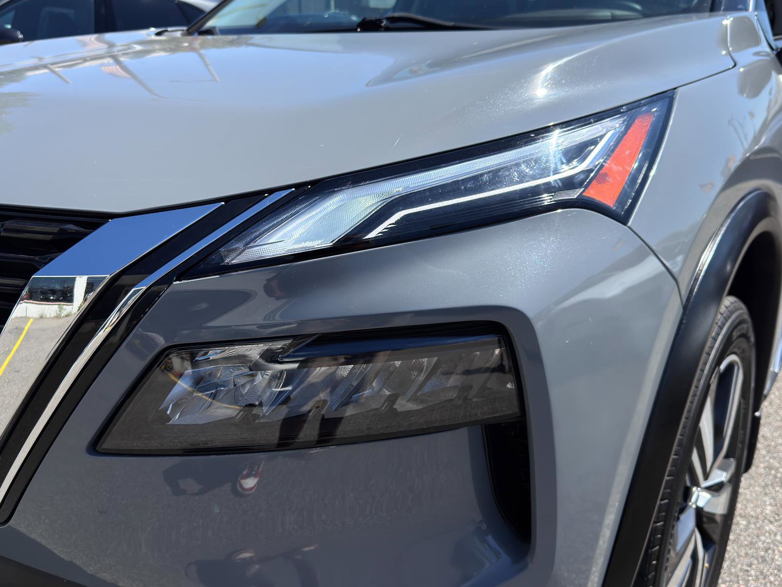 Used 2021 Nissan Rogue SL image 11