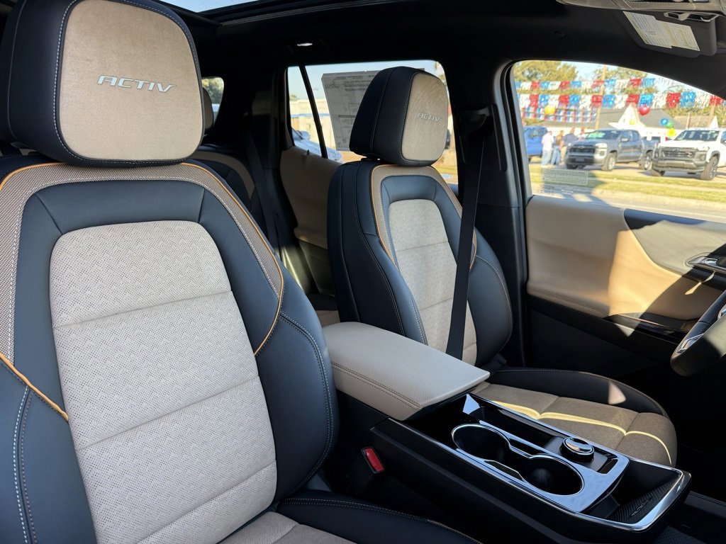 New 2026 Chevrolet Equinox ACTIV w/ Convenience Package III image 57