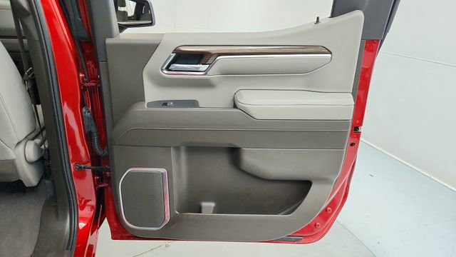 Used 2023 Chevrolet Silverado 1500 LT Trail Boss w/ Convenience Package II image 21