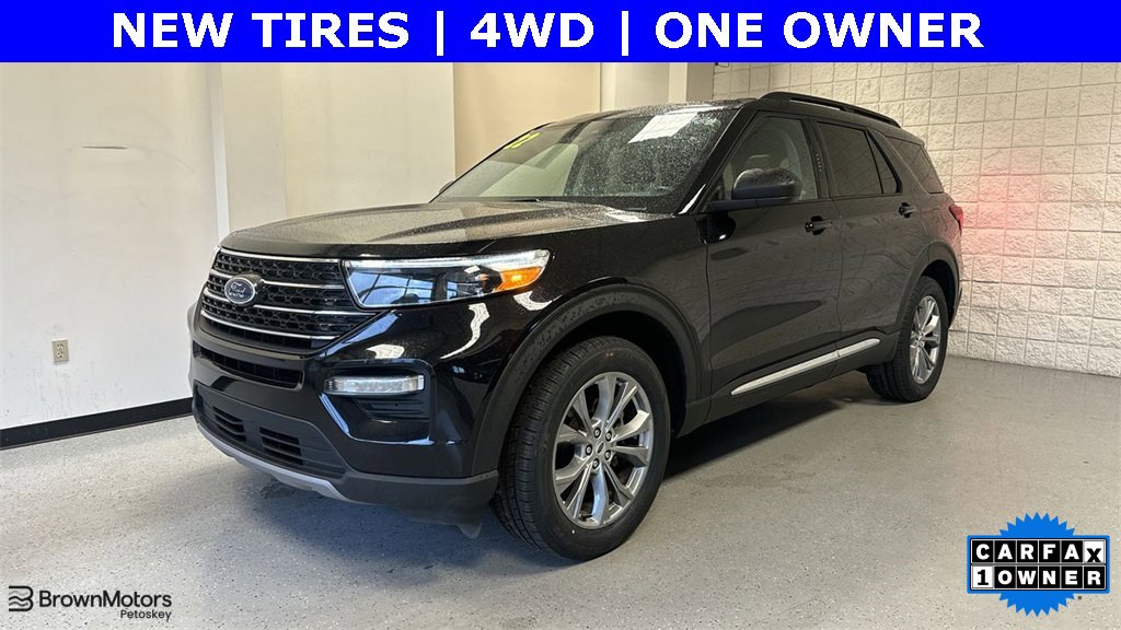 Certified 2022 Ford Explorer XLT w/ Equipment Group 202A