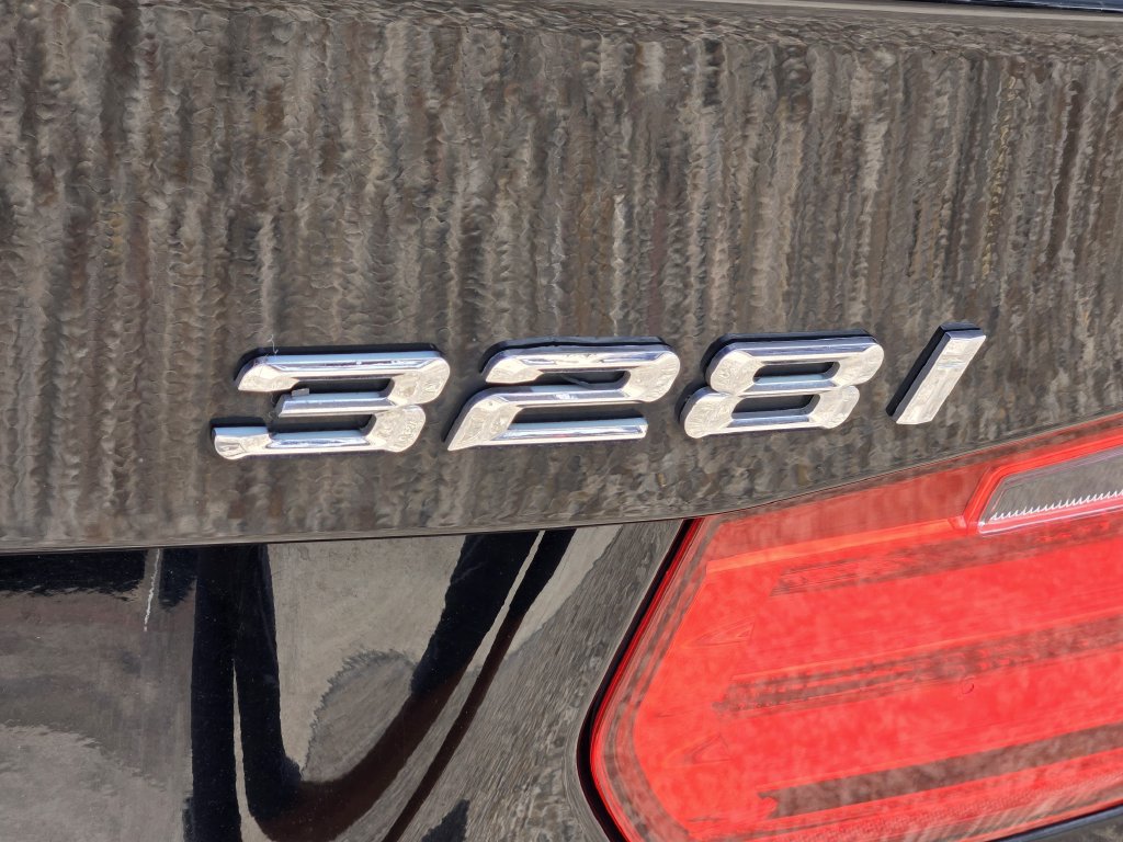 Used 2013 BMW 328i Sedan RWD image 11