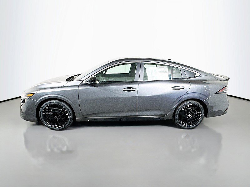New 2026 Nissan Sentra SR w/ SR Premium Package FWD image 4