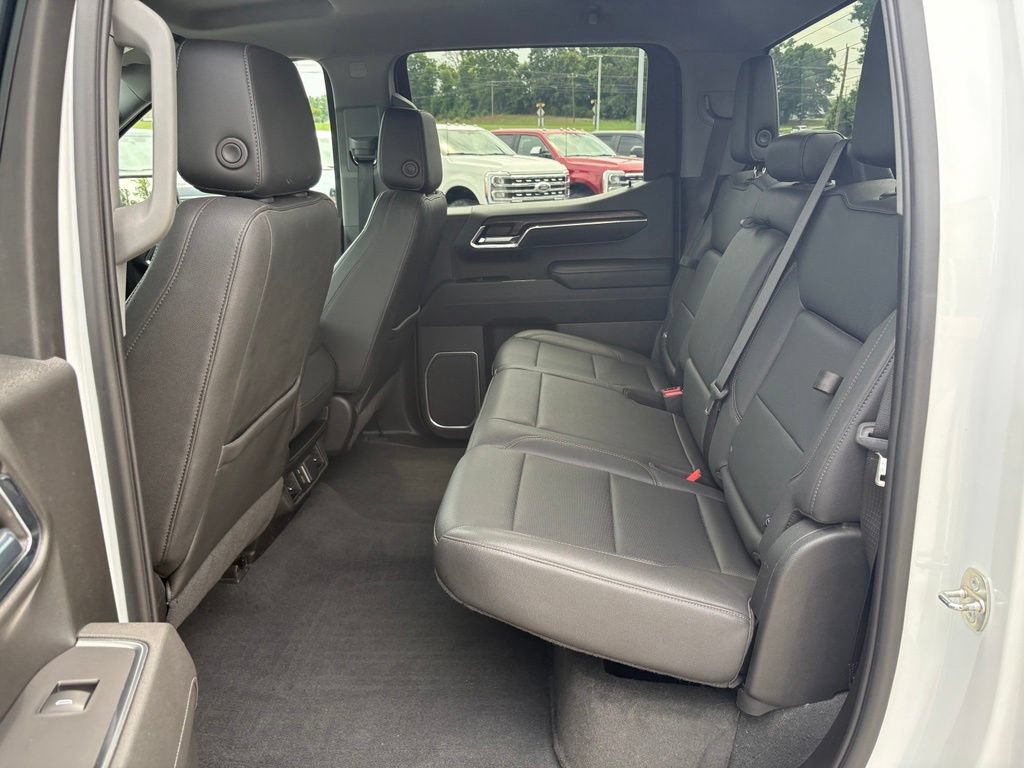Used 2023 GMC Sierra 1500 SLT AWD/4WD image 15