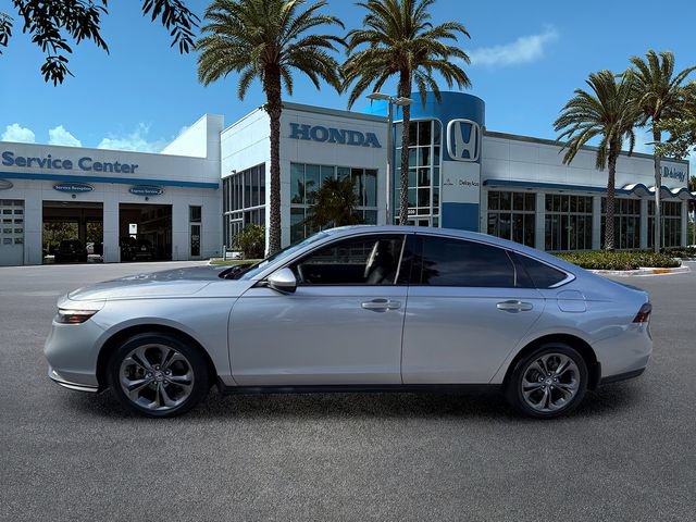 Certified 2023 Honda Accord EX image 5