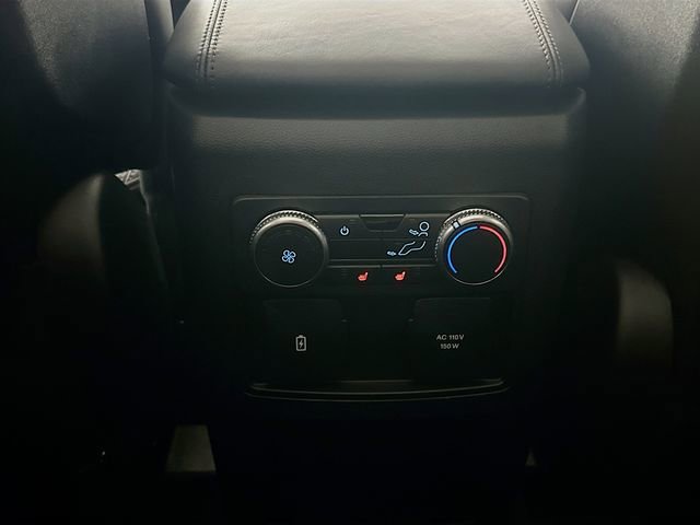 Used 2020 Ford Explorer Platinum w/ Premium Technology Package image 26