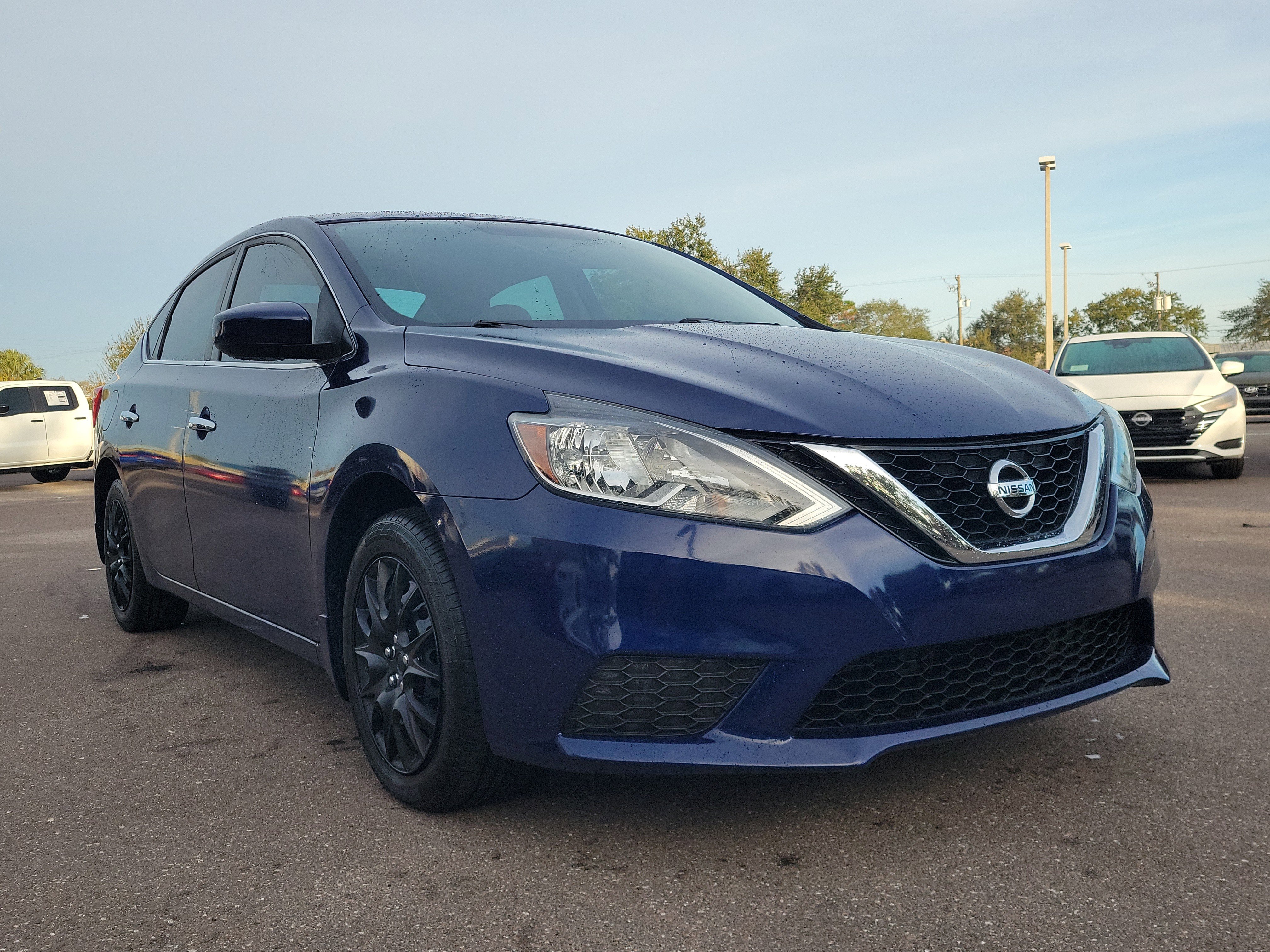 Used 2016 Nissan Sentra S image 2