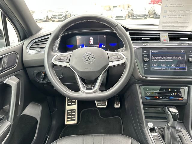 Certified 2023 Volkswagen Tiguan SE R-Line AWD/4WD image 17