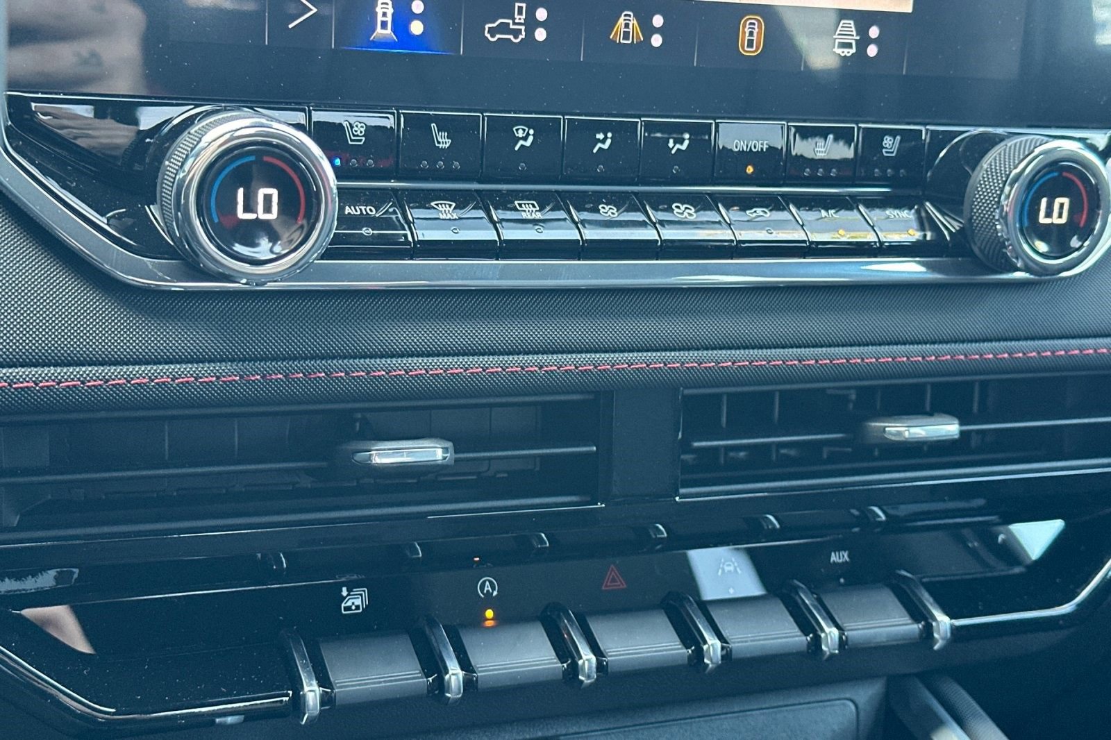 New 2025 Chevrolet Colorado Z71 w/ Technology Package image 23