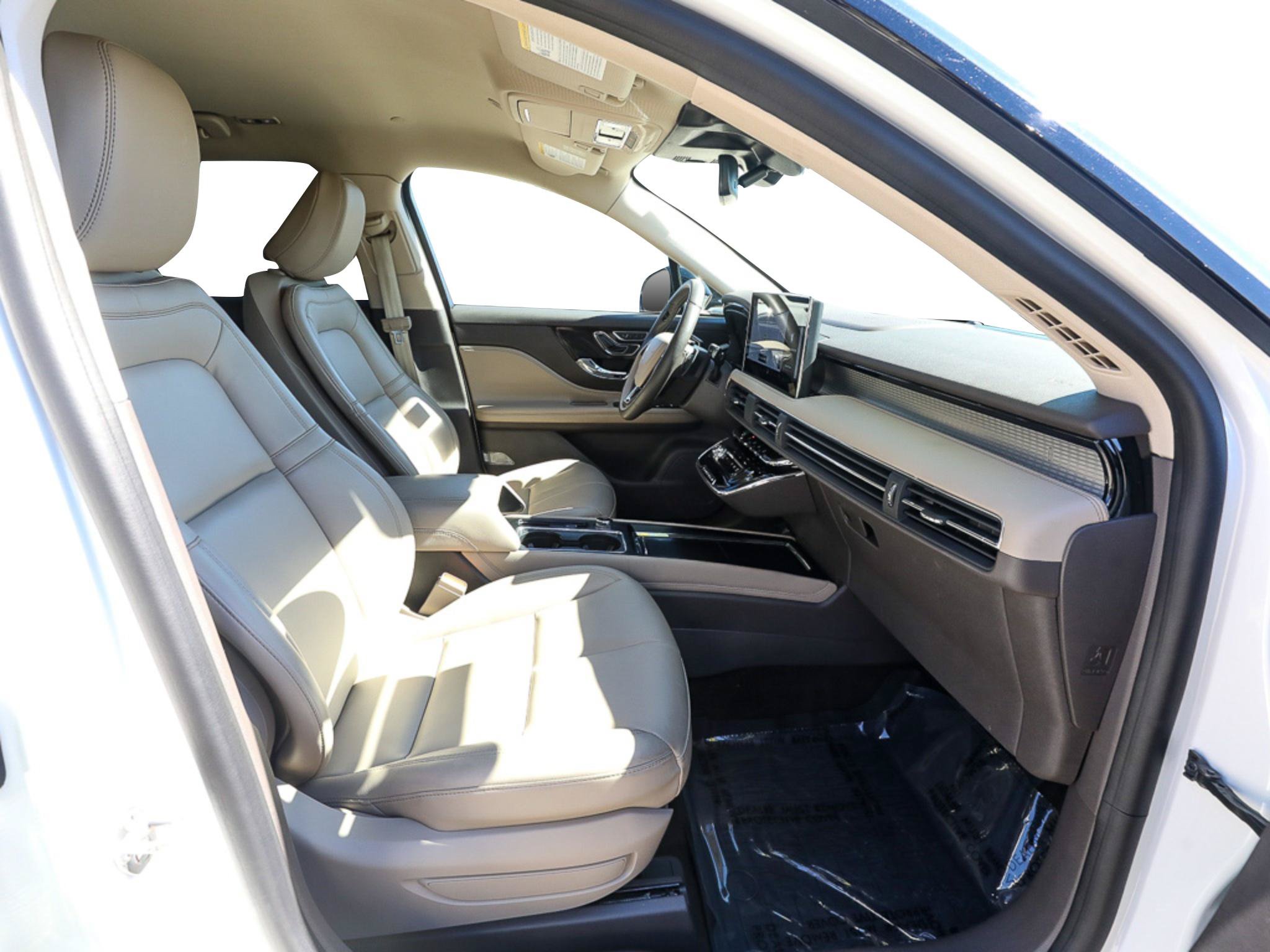 Certified 2023 Lincoln Corsair FWD image 21