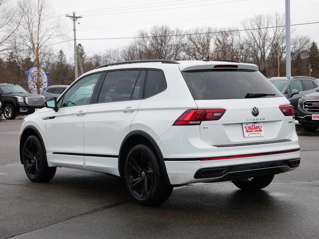 Used 2023 Volkswagen Tiguan SE R-Line image 5