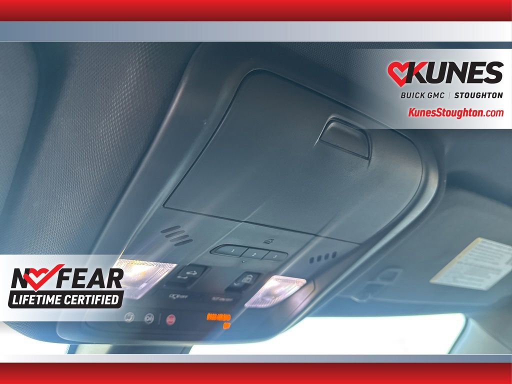 Used 2019 Chevrolet Blazer RS image 34