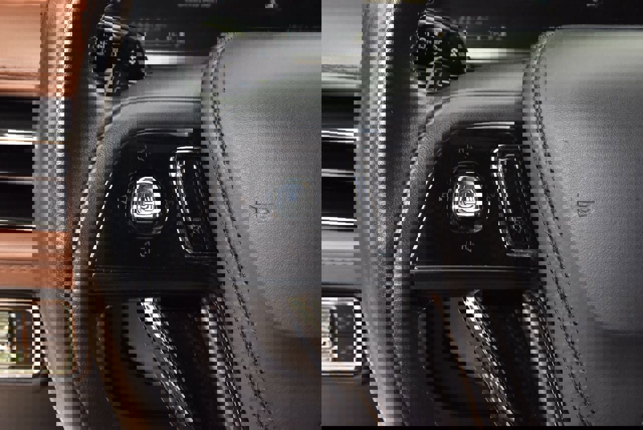 Used 2022 Lincoln Aviator Reserve w/ Equipment Group 201A image 27