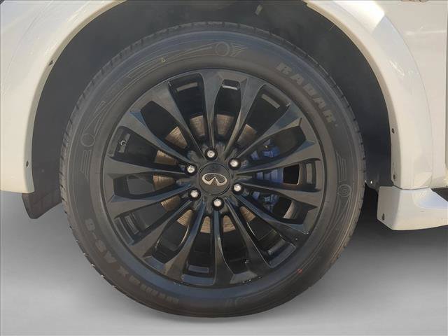 Used 2016 INFINITI QX80 4WD w/ 22" Wheel Package image 28