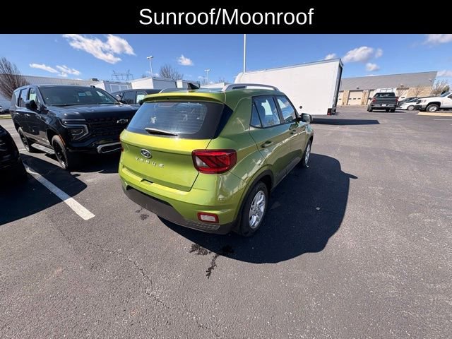 Used 2020 Hyundai Venue SEL w/ Convenience Package image 5