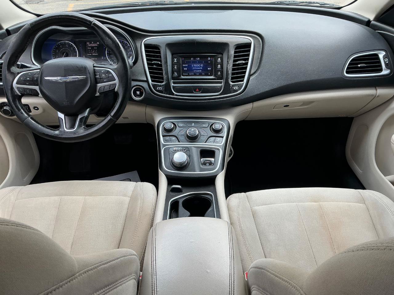Used 2015 Chrysler 200 Limited w/ Convenience Group FWD image 16