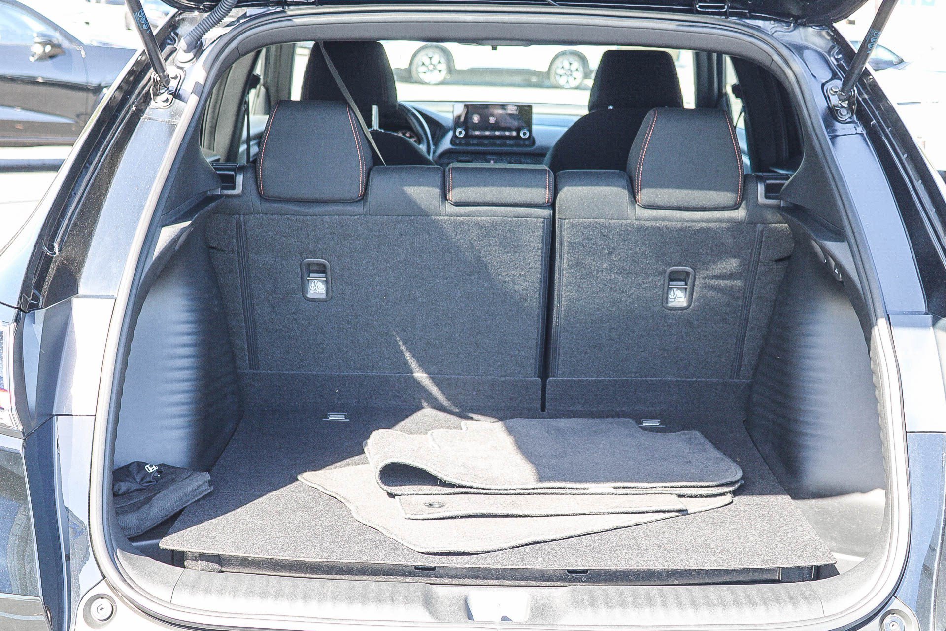 Certified 2024 Honda HR-V Sport image 23