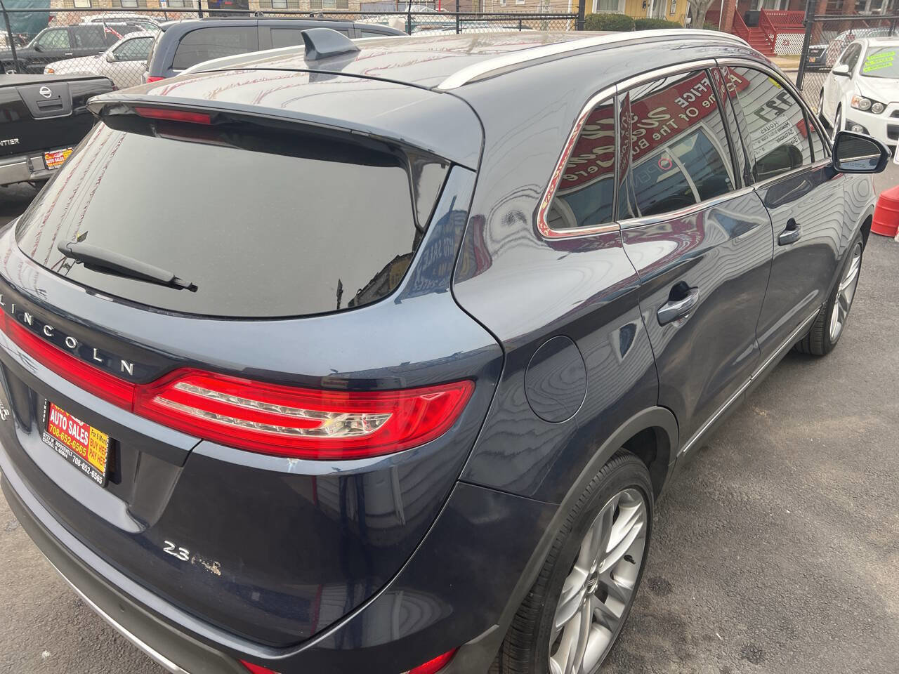 Used 2015 Lincoln MKC AWD w/ Equipment Group 102A Reserve image 4