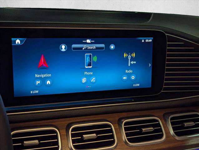 Used 2025 Mercedes-Benz GLE 350 4MATIC image 11