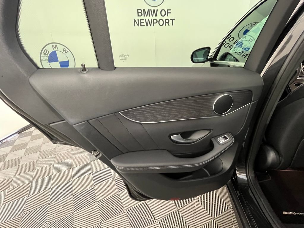 Used 2022 Mercedes-Benz GLC 300 4MATIC image 23