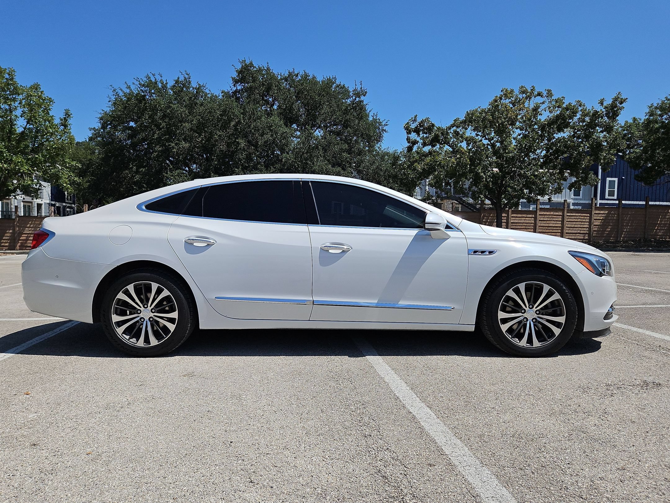 Used 2018 Buick LaCrosse Premium w/ Driver Confidence Package #2 FWD image 2