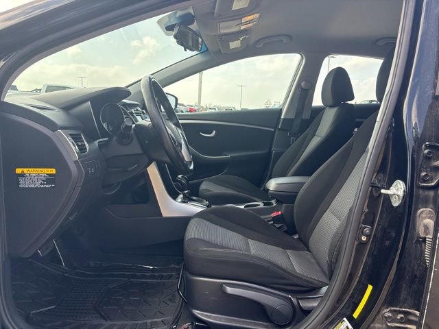 Used 2013 Hyundai Elantra GT w/ Touch & Go Pkg image 10