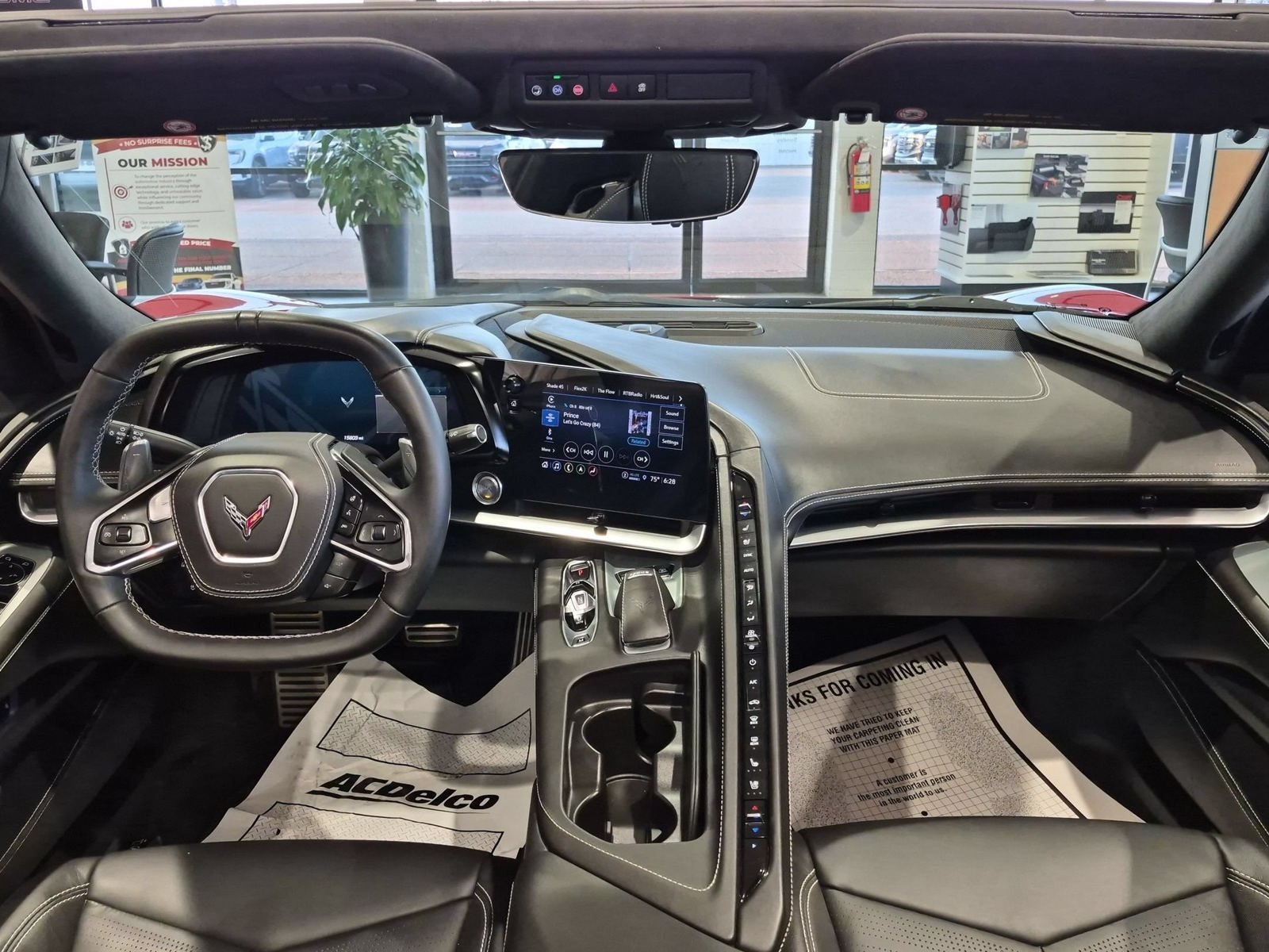 Used 2023 Chevrolet Corvette Stingray Premium Conv w/ Z51 Performance Package RWD image 24