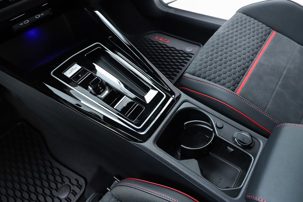 New 2025 Volkswagen GTI SE image 24