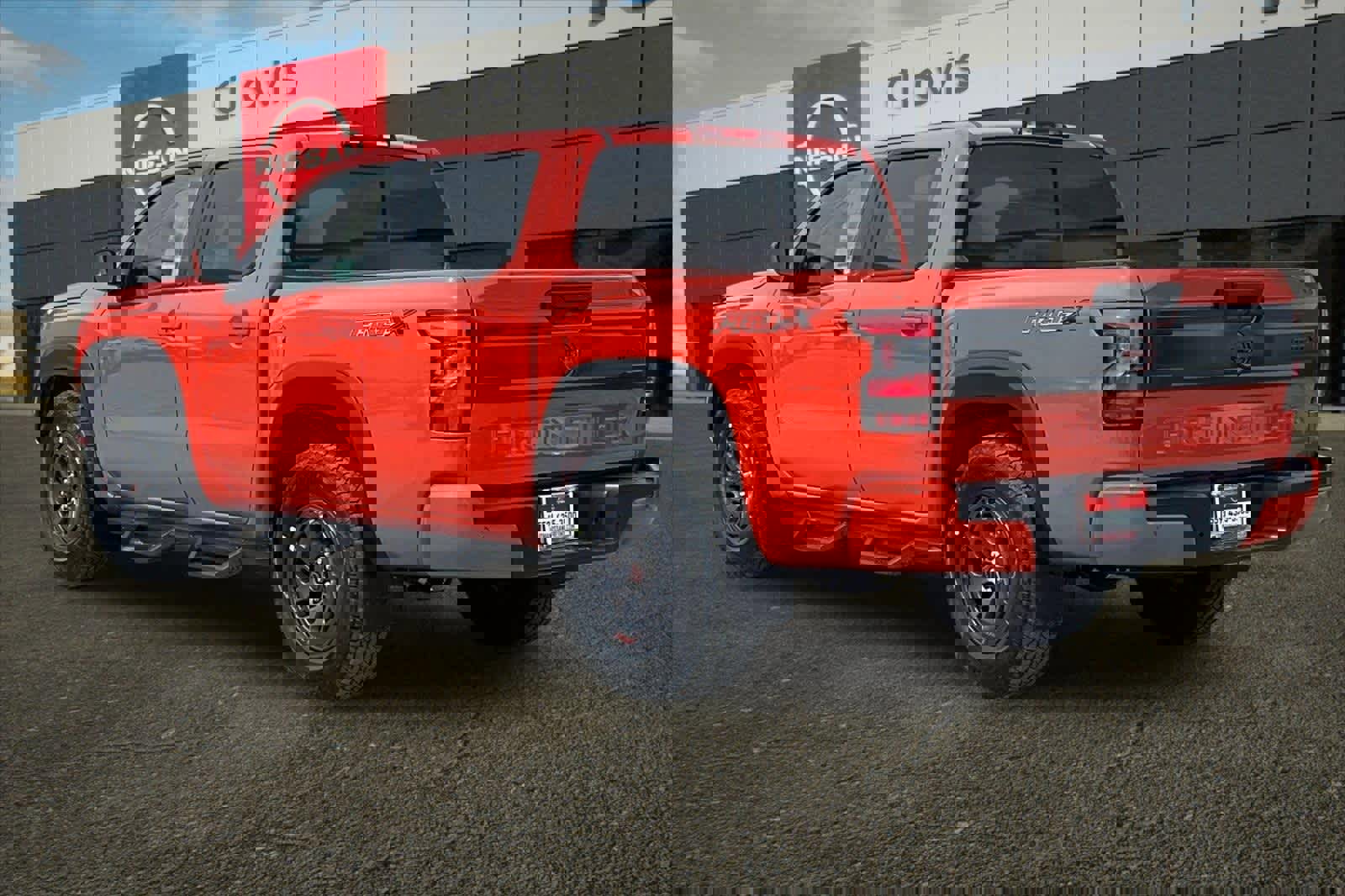 New 2025 Nissan Frontier Pro-X image 7