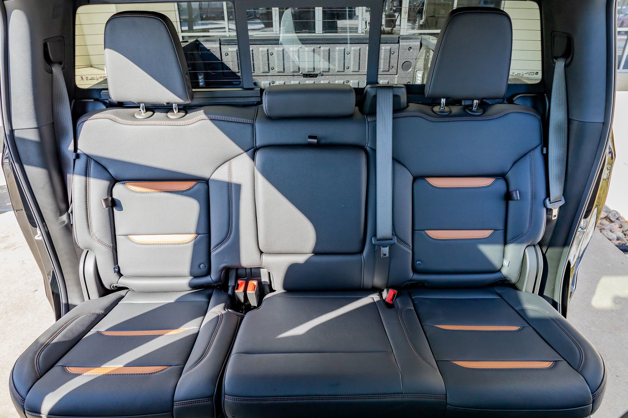 Used 2026 GMC Sierra 1500 AT4 w/ Technology Package image 35