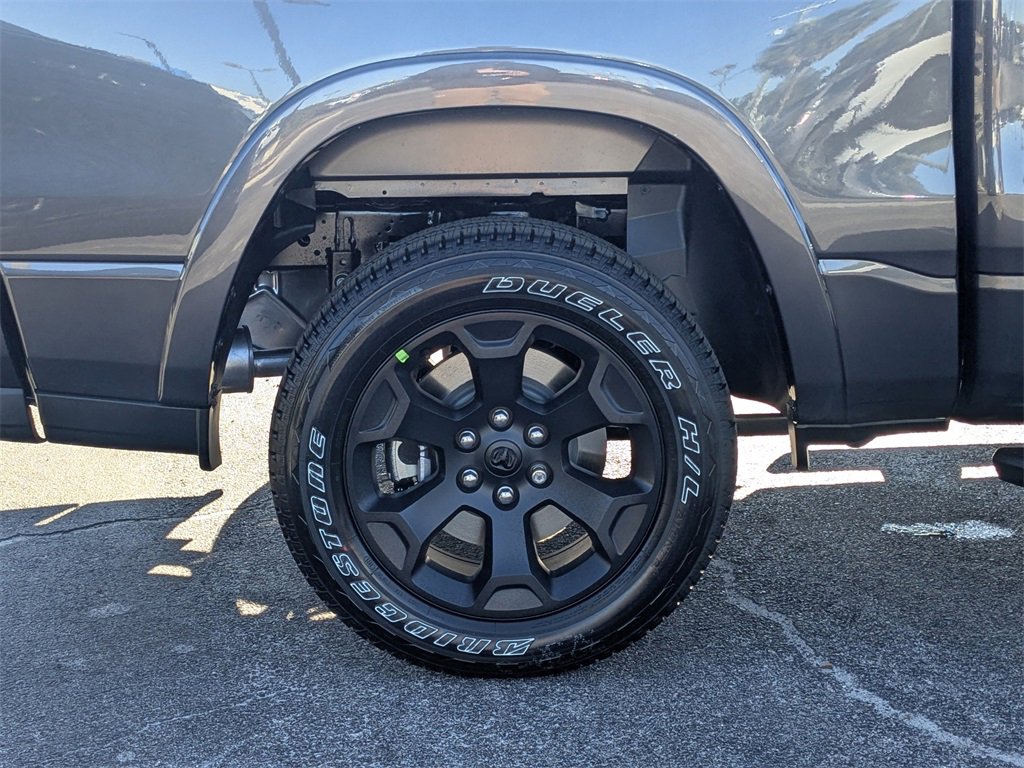 New 2026 RAM 1500 4x4 Crew Cab image 11