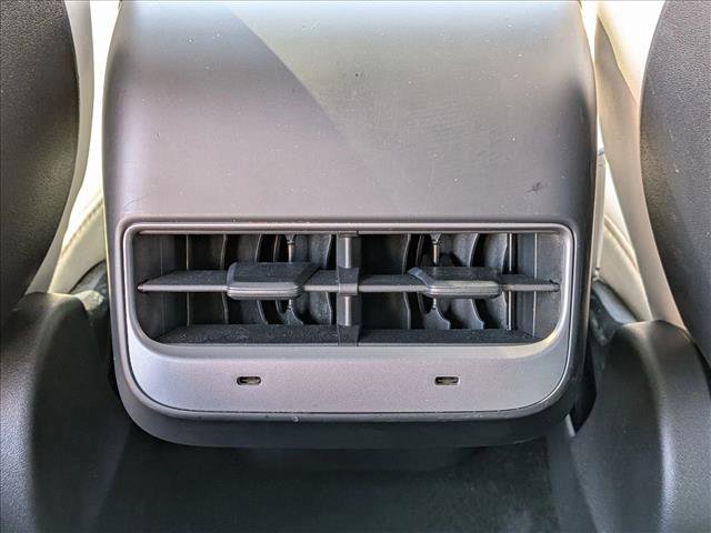 Used 2023 Tesla Model Y Long Range image 16