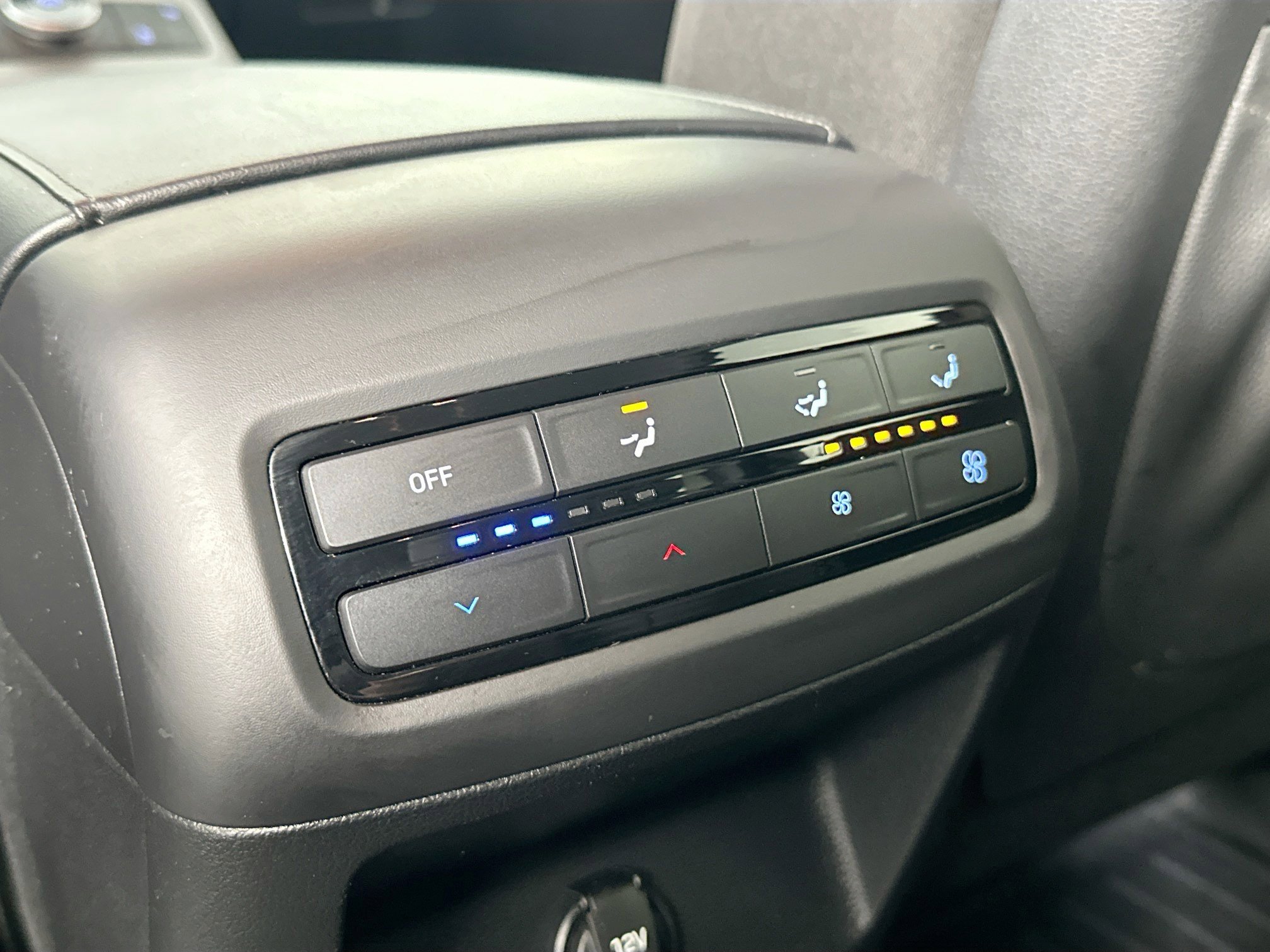 Used 2021 Hyundai Palisade SE FWD image 23