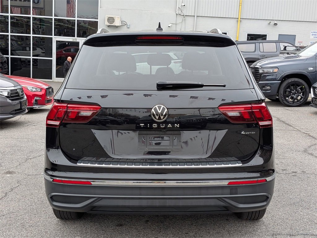 Used 2023 Volkswagen Tiguan S image 7